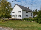 1868 County Road 14, Prince Edward County