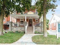 212 Front St, Stratford