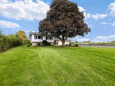 37 Dempsey Rd, Prince Edward County