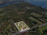 2562 Rutledge Rd, South Frontenac