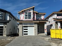 206 Superior Dr, Loyalist