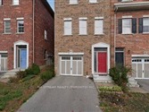 84 Robert Peel Rd, Kitchener