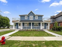 777 Beach Blvd, Hamilton