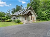 698 Moffat St, Pembroke