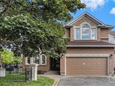 163 YOHO Dr, Kanata