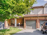 13 UPNEY Dr, Barrhaven